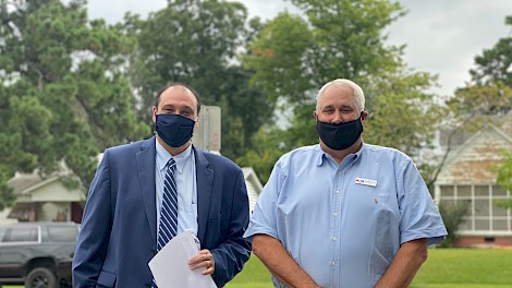 Dr. Jason Smith and Nash, Texas Mayor, Robert Bunch