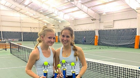 Lakyn Austin, Katherine Sandefur
