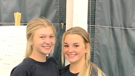 Bella Murdock, Grace Wilson