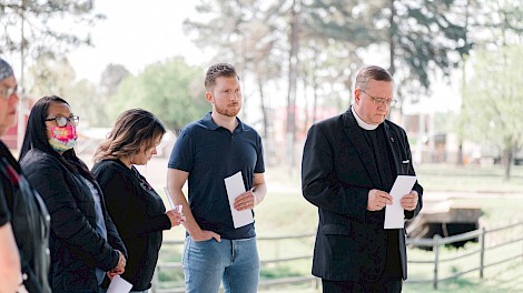 Liliana Luna, Nick Ross, Father Richard Daly
