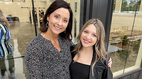 Ashley Carlow, Chloe Young