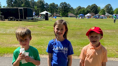 Lincoln and Anna Leigh Hedrick with John Ed Crisp