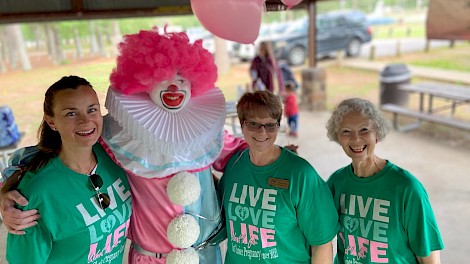 Summer Floyd, Happy the Clown, Kristie Wright, Jan Trammell