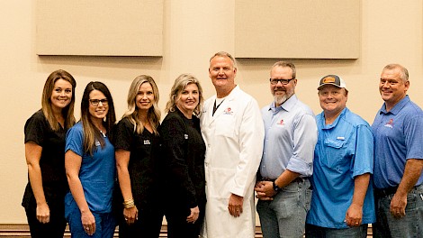 Amy Nix, Kyndel Griffith, Brooke Marshall, Cindy and Dr. Matt Young, Dr. Erik Jacobsen, Dr. Kyle Groom, Dr. Dean Bowman