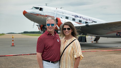 Tim and Julie O'Neal