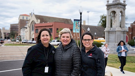 Kristen Giles, Cindy Young, Kyndal Griffth