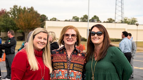 Jillian, Lee Ann and Lacey McCulloch