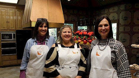 Dr. Sharon Richter, Melissa Harris, Melinda Vammen