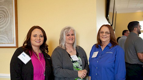 Kaysi King, Donna Cooper, Dee Boatner