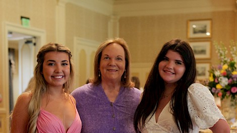 Evelyn Patterson, Lois Patterson, Martha Patterson, Murray Patterson
