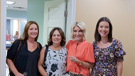 Darrah McGuire, Kim Swanson, Monica Robertson, Rachael Potter