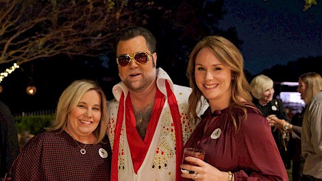 Susan Robbins, Justin and Kelli White
