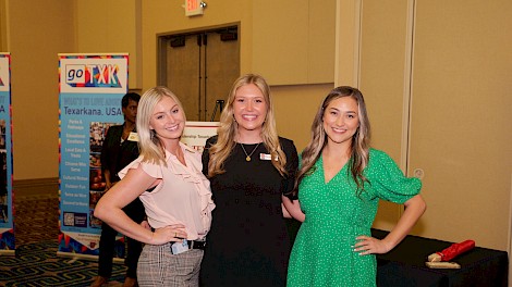 Brianna Baird, Kennedi Baird, Allison Wright