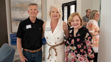 Mike and Daphne Cox, Carolyn Allen