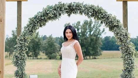 Gracyn Elizabeth Bride advertisement